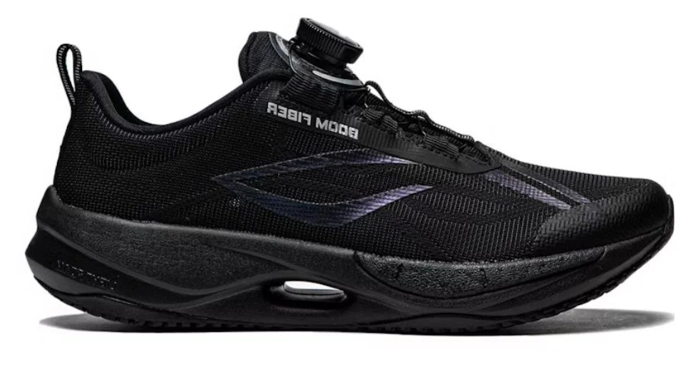 YKFU034-1 Беговые кроссовки черные